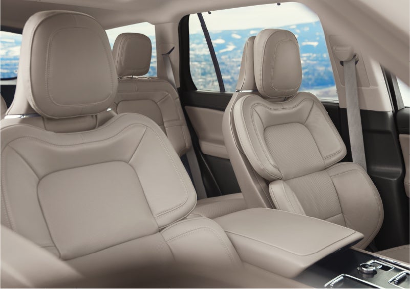 The interior of a 2023 Lincoln Aviator® SUV in the Sandstone interior color | Karl Malone Lincoln in El Dorado AR
